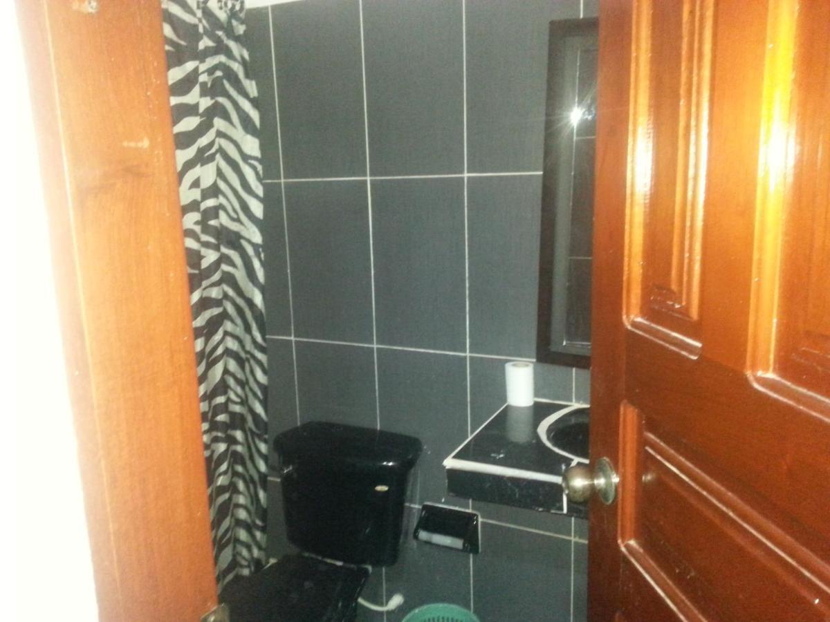 Hostal Selvatrip Leticia Ngoại thất bức ảnh